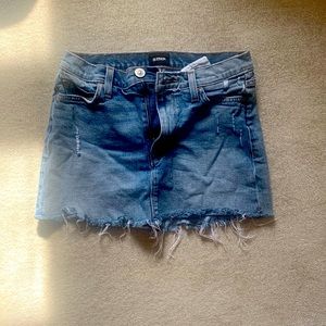 Brand: Hudson, size: 24, distressed denim